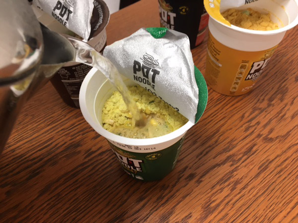 POT NOODLE ポットヌードル